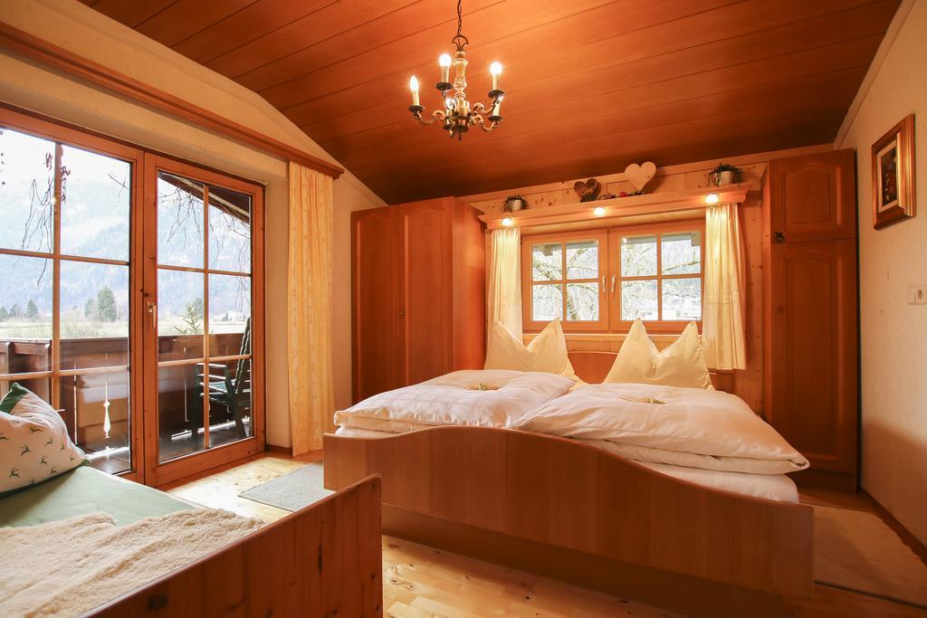 ホテルHaus Hohenwarter ローファー 部屋 写真
